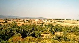 Vista del pueblo tomada desde la peña La Raya